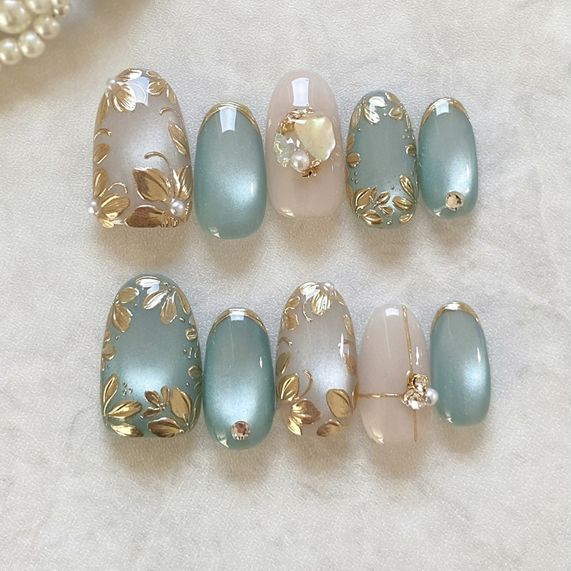24 pz. Unghie Finte a Mandorla - Nail Art Full Cat Eye recensione e prezzo