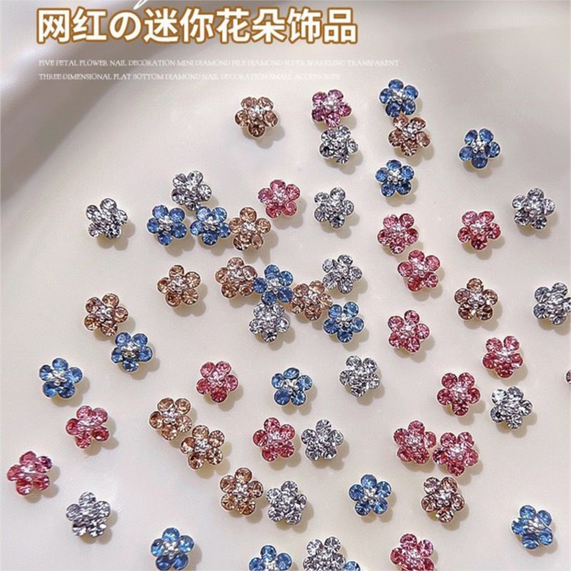 20 Pezzi Mini Fiori di Prugna  - Nail Art Zone recensione e prezzo