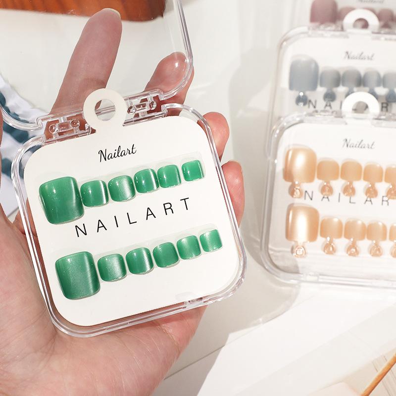 10 Pezzi/Scatola Unghie Finte  - Nail Art Full Cat Eye recensione e prezzo