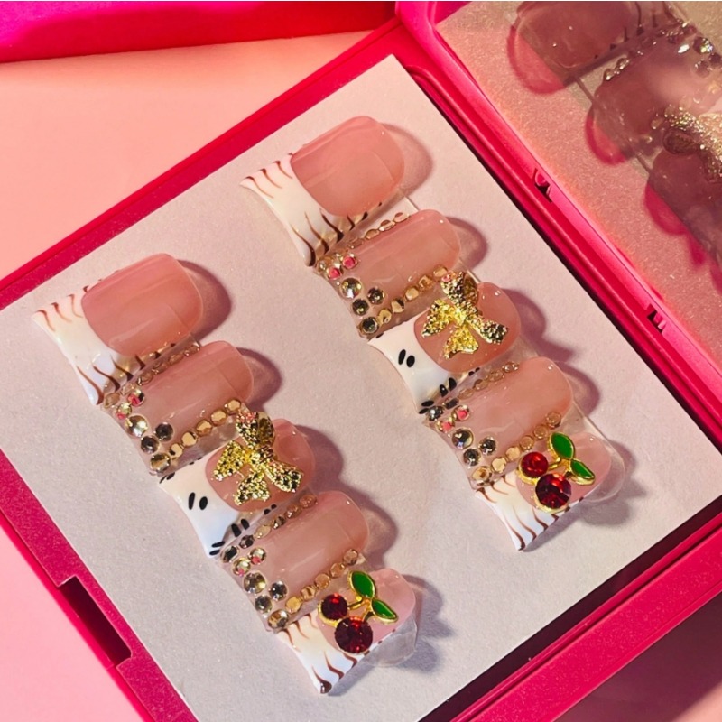 Unghie Finte a Pressione Duck  - Nail Art Zebra recensione e prezzo